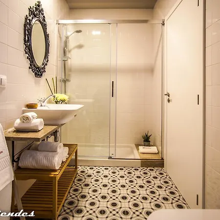 Pateo Das Buganvilias - Marques Apartment