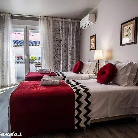 Pateo Das Buganvilias - Vila Marques * Lissabon